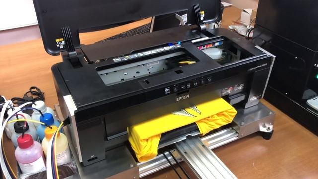Текстильный принтер А3+P400 печать на желтой футболке смотреть онлайн