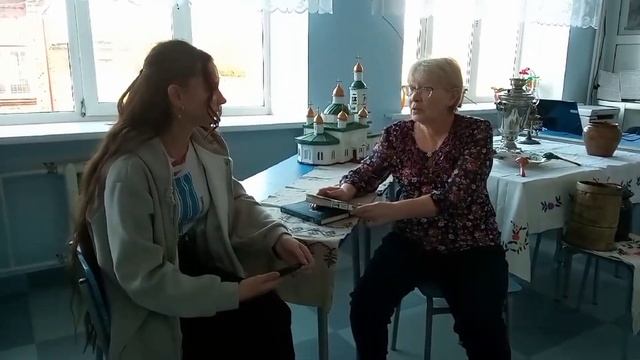 Учительский челлендж "Классные книги" учитель школы №3 Стуколева Елена Викторовна смотреть онлайн