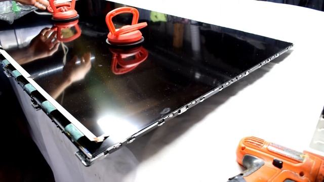 TV shuts down/black Screen? TLC model (55S425-CA) backlight repair смотреть онлайн