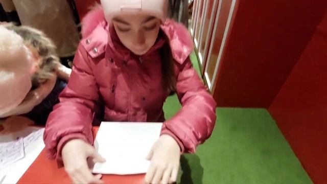 Сходила первый раз на Кремлёвскую ЁЛКУ/ написала письмо Деду Морозу / распаковка подарка с ЁЛКИ смотреть онлайн