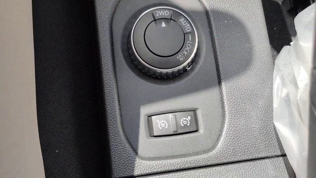 Renault Duster 4x4 2.0L Petrol A/T Full-Option with Push Start 2019 Model - Blue смотреть онлайн