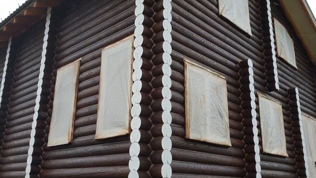 Необычайно красивый рисунок дерева. Шлифовка и покраска сруба. смотреть онлайн