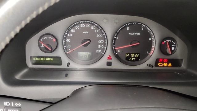 Cold Start #volvo  #s60 #D5volvo  Diesel 20 Years Old