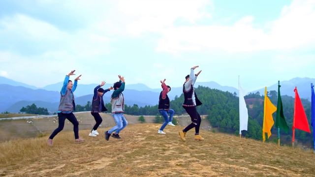 TAMANG KI CHELI | BHIMPHEDI GUYS | NIRANJALI LAMA | RESHMA BOMJAN | ASHUSEN LAMA | NEPALI SONG 2019 смотреть онлайн