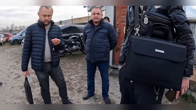 возвращаем изъятое в уголовном деле авто со спецплощадки полиции бесплатно смотреть онлайн