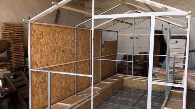 Баня на колёсах для пасеки. Строим сами. Часть 1. смотреть онлайн