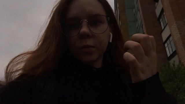 влог обыкновенный// как я случайно отрезала чёлку? // дршка подруфки//осиделки с друзьяшками смотреть онлайн