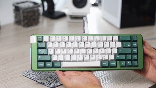 Graystudio Space 65 R3 Forest (Round 3) Keyboard Review- A Hefty Upgrade смотреть онлайн
