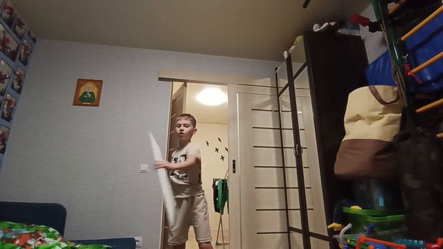 как научиться делать хорошие трюки с палкой смотреть онлайн