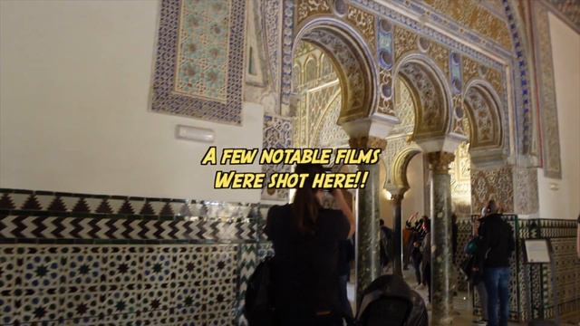 What does the Royal Alcázar of Seville / Real Alcázar de Sevilla look like!? смотреть онлайн