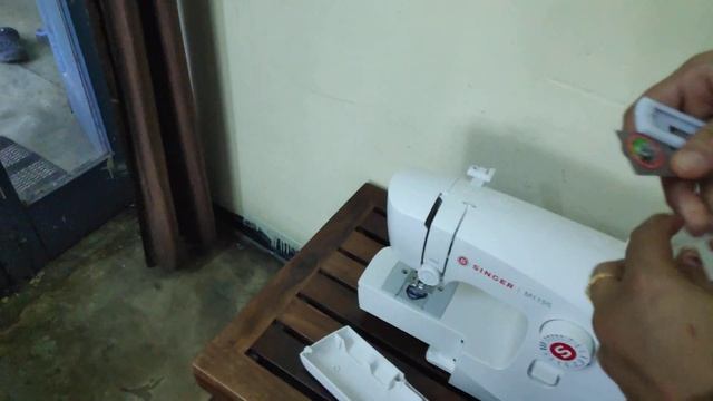 SINGER M1155 UNBOXING смотреть онлайн