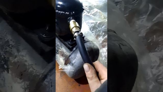 Собрал для гаража компрессор, пробный запуск.