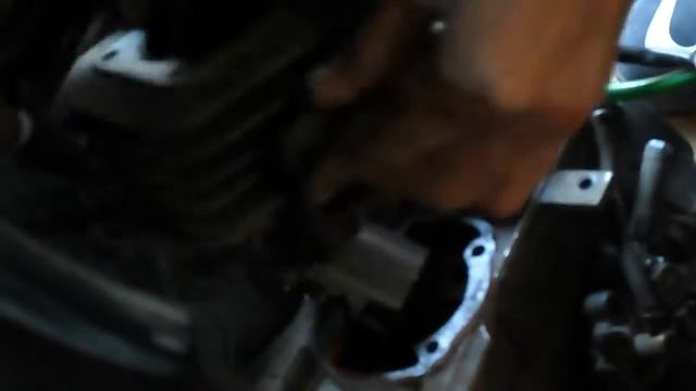 ТЕХОБСЛУЖИВАНИЕ HONDA DIO СНИМАЮ ЦПГ#2 смотреть онлайн