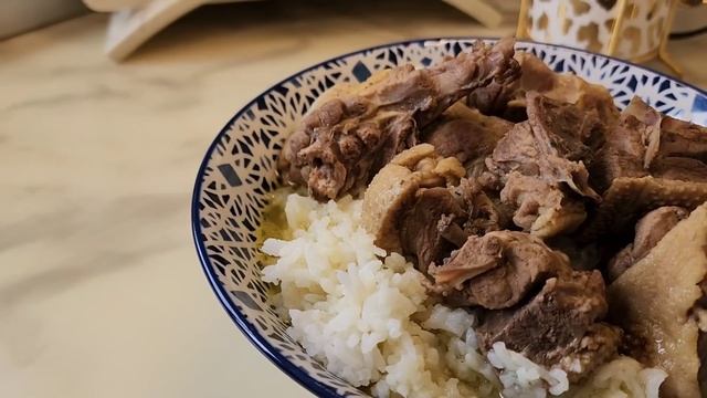 ПОДАРОК ИЗ ЮЖНОЙ КАРОЛИНЫ ДЛЯ СЕЛЬЧАНКИ !!! МУЖ ГОТОВИТ ОБЕД !!! смотреть онлайн