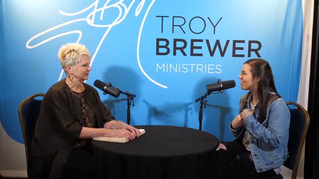 Patricia King on the Shaking of the Lord | Interviewed by Tabitha Murphy смотреть онлайн