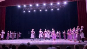 Государственный академический ансамбль народного танца Адыгеи "Нальмэс".