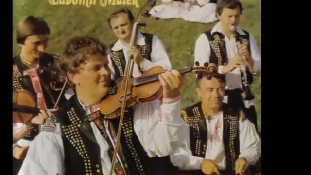 OLŠAVA: Lidové Písnĕ z Uherskobrodska / Moravian - Slovak Folk Song 1975 смотреть онлайн