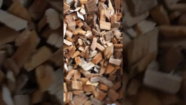 ольха щепа для копчения. щепа для копчения мяса, птицы, рыбы, сала, овощей. смотреть онлайн