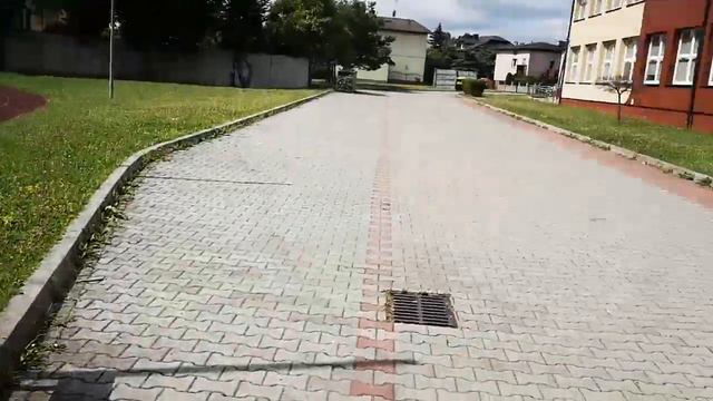 И СЕБЕ И ЛЮДЯМ! И в селе можно жить. Почесна - как живёт польское село. Poczesna. Жизнь в Польше. смотреть онлайн