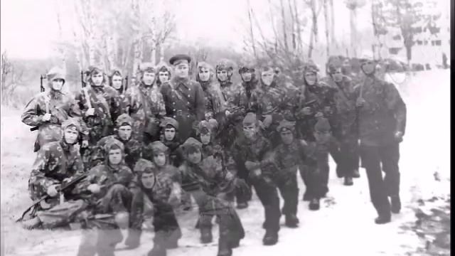 На строевом плацу! смотреть онлайн