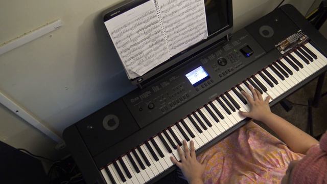 Tembang Alit played on Yamaha DGX-660 смотреть онлайн