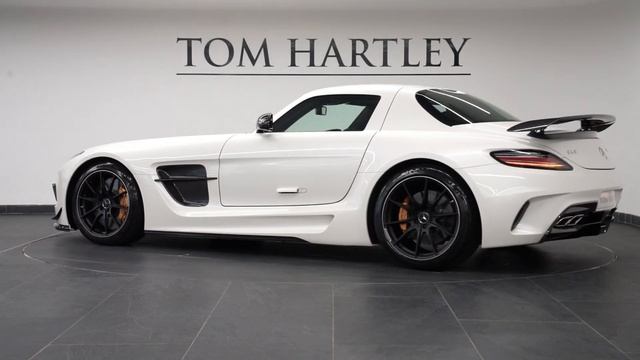 Mercedes SLS Black Series смотреть онлайн