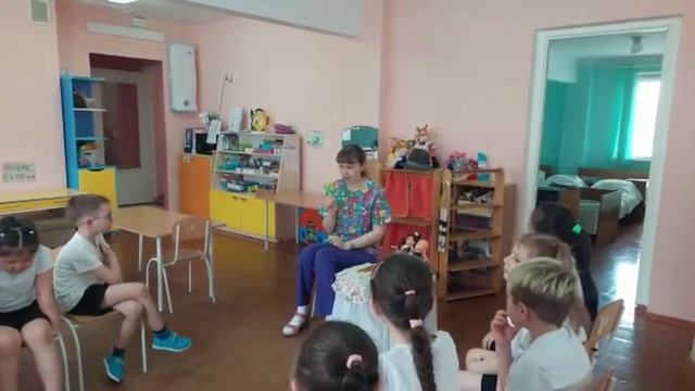Образовательная деятельность по безопасной работе с ножницами в группе «Жар птица» МАДОУ № 9 смотреть онлайн