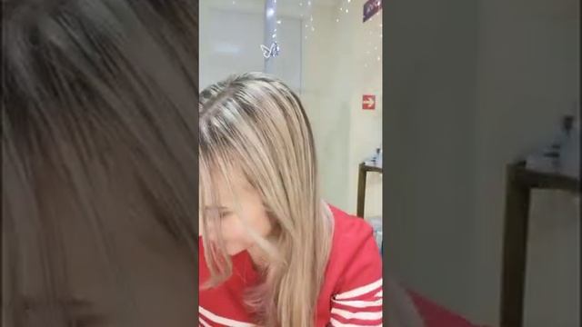 AVON макияж лица. Палетка Волшебное мерцание. Тени AVON. Продукция AVON смотреть онлайн