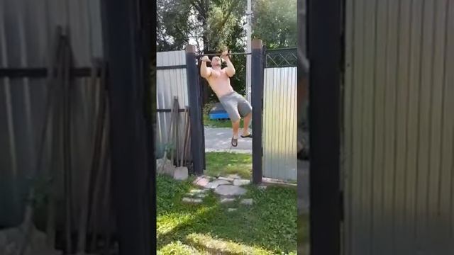 подтягивание на одной руке. сб, вс 94кг смотреть онлайн