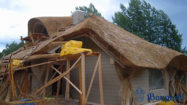 ООО"БауПрофиль". Наши работы. Кровля из камыша. смотреть онлайн