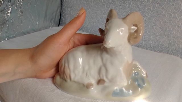 Статуэтка Баран Городница и Дети кормят голубей ЗХК Советский Фарфор СССР Новые покупки с барахолки смотреть онлайн