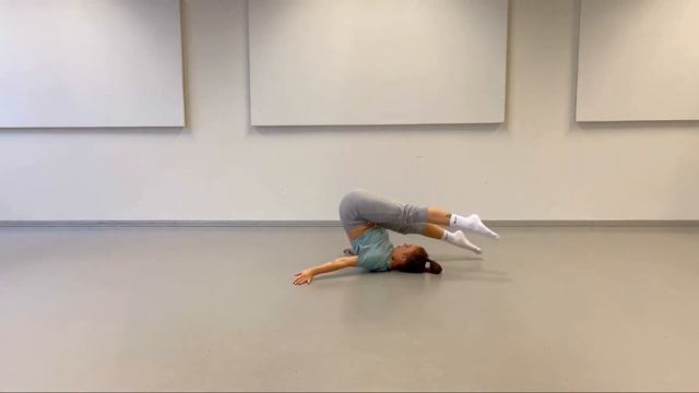 5 Beautiful Floorwork Moves For Beginners - PART 1 || Dance Tutorial For Beginners || How To Dance смотреть онлайн