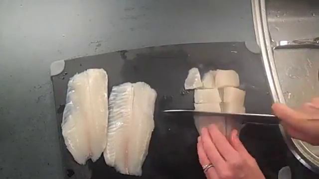 Cambodian/Khmer Sour Fish Soup with a Canadian twist смотреть онлайн