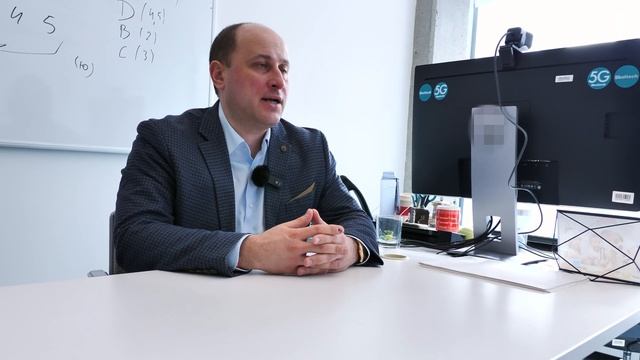 5G В РОССИИ. ВРЕДНО? КАКИЕ ПЛЮСЫ В ОТЛИЧИИ ОТ 4G?