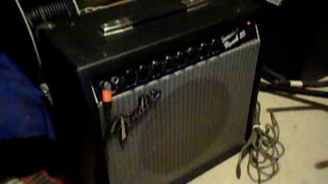 Fender Sidekick Reverb 25 -80's Guitar Amp Sound Test смотреть онлайн