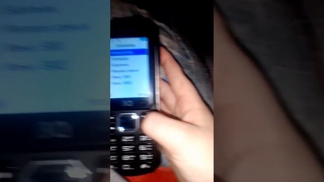 обзор на кнопочный телефон смотреть онлайн