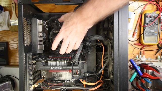 Gigabyte AB350-GAMING + Ryzen 5700X - Upgrade Time смотреть онлайн