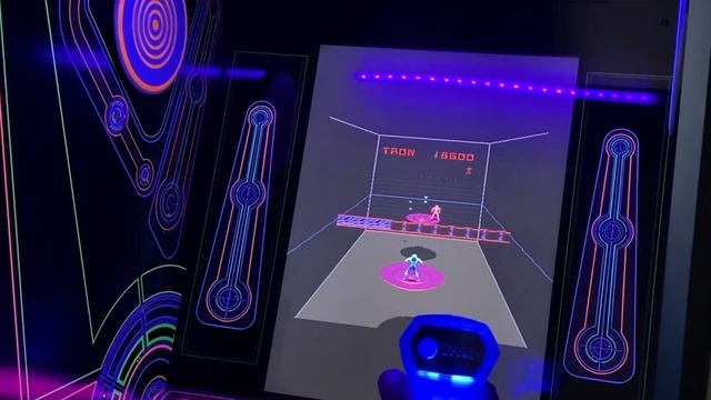 TRON Arcade1Up “Discs of Tron” tactics and tips (Early Stages) смотреть онлайн