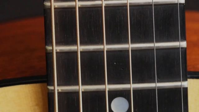 Ted Davis Guitar at Guitar Gallery смотреть онлайн