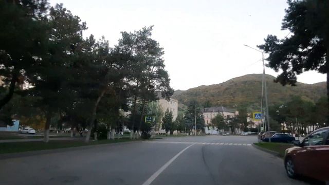 ??Карачаевск. Автомобилист, БЕРЕГИ СВОЮ И ЧУЖУЮ ЖИЗНЬ! УВАЖАЙ ЗНАКИ, КОЛЛЕГ ПО РУЛЕНИЮ. смотреть онлайн