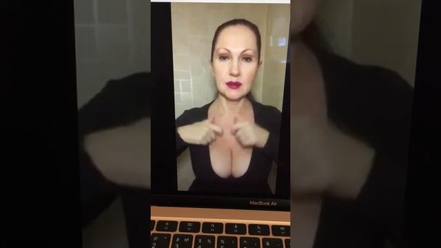 КРАСИВОЕ ДЕКОЛЬТЕ И ШЕЯ. смотреть онлайн