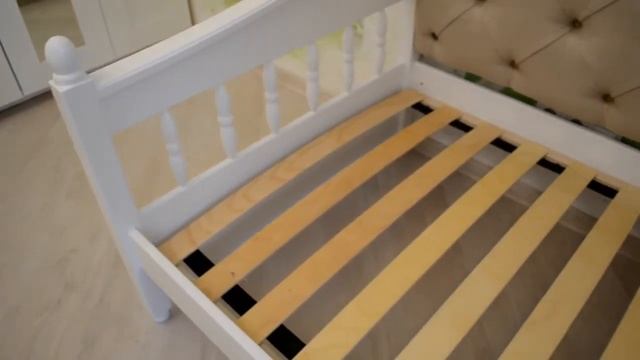 Кровать тахта Фрея-2 с мягкой спинкой (белая эмаль/kiton 02 рогожка) смотреть онлайн