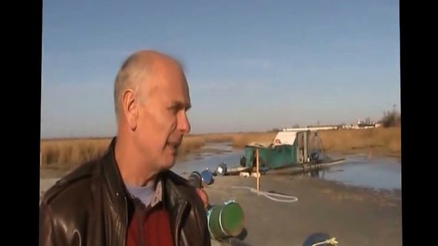 Затока, 19.11. 2015. Юрий Колаковский. Земснаряд намывает территорию и углубляет Шаболатский лиман. смотреть онлайн
