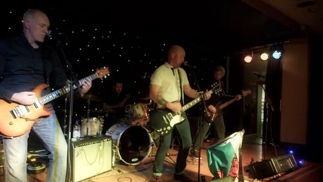 Ever fallen in love? (The Buzzcocks) Live at Groovy Train смотреть онлайн