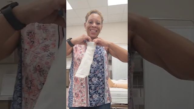 PEARSON VUE & CREDENTIA 2022: APPLIES ONE KNEE-HIGH ELASTIC STOCKING смотреть онлайн