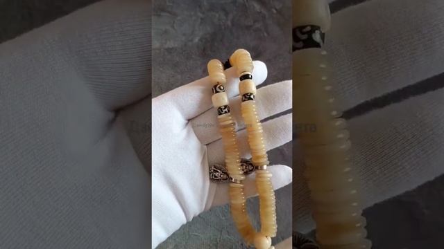 Старые буддийские чётки из рога 108 бусин (бон) смотреть онлайн