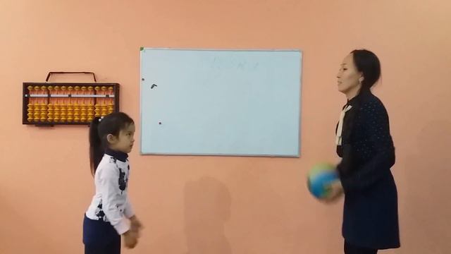Мукынова Амина, 6 лет (UCMAS Усть-Каменогорск) смотреть онлайн