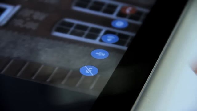 How to use Skype on an iPad смотреть онлайн