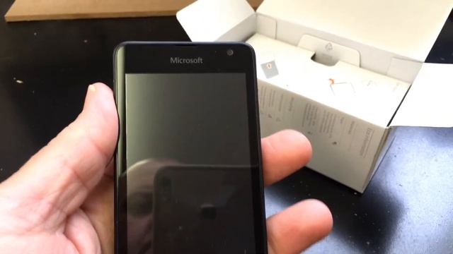 MICROSOFT LUMIA 430 DUAL SIM Unboxing Video – in Stock at www.welectronics.com смотреть онлайн