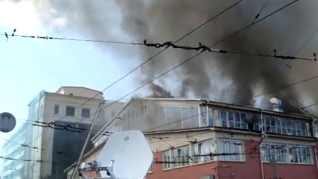 Пожар на улице Радио 17 центр им. академика Грабаря смотреть онлайн